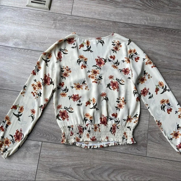 Socialite Chiffon Floral Print Faux Wrap Blouse - Picture 11 of 13